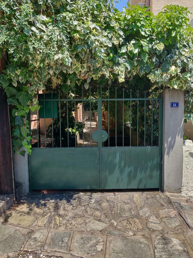 Dot House Villa Кавала Екстериор снимка